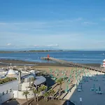 Daire La Terrazza Sul Faro Lignano Sabbiadoro