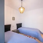 La Terrazza Sul Faro Daire *